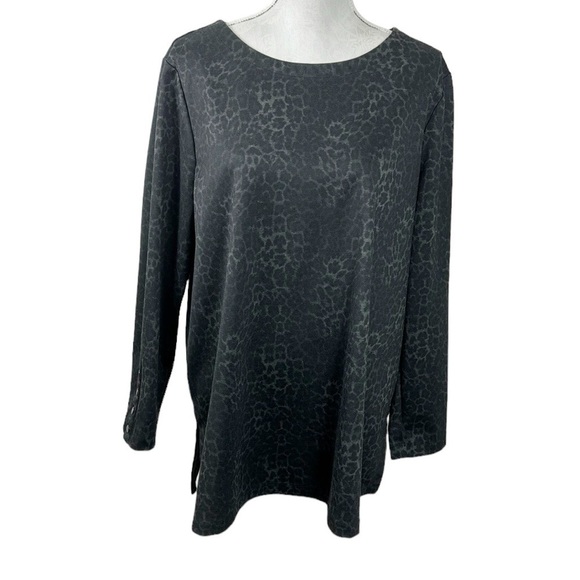 Chico's Animal Print Knit Tunic Top Women's 3 = XL Black & Gray EUC Side Slits - Picture 1 of 11